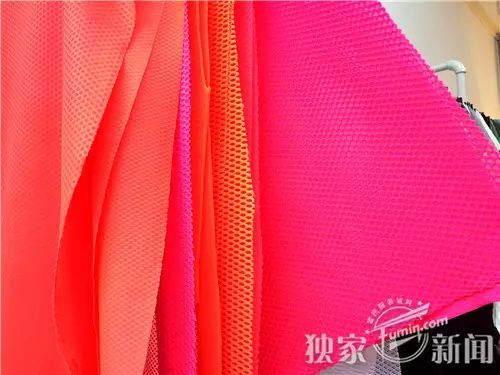 鴻凱紡織 以精湛工藝打造經(jīng)編針織精品面料，引領(lǐng)針紡織品新潮流